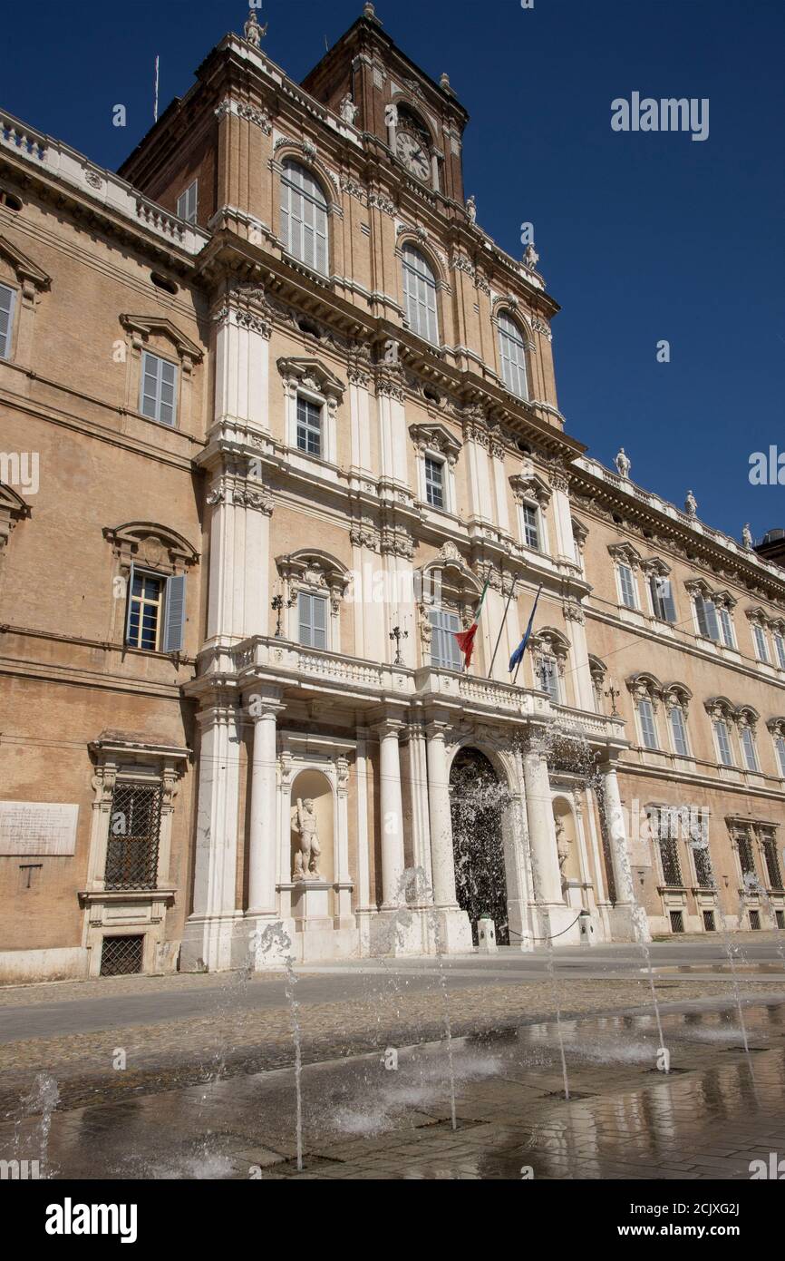 Palazzo Ducale (Palais Ducal) à Piazza Roma, Modène, Emilie-Romagne, Italie, Europe. Banque D'Images