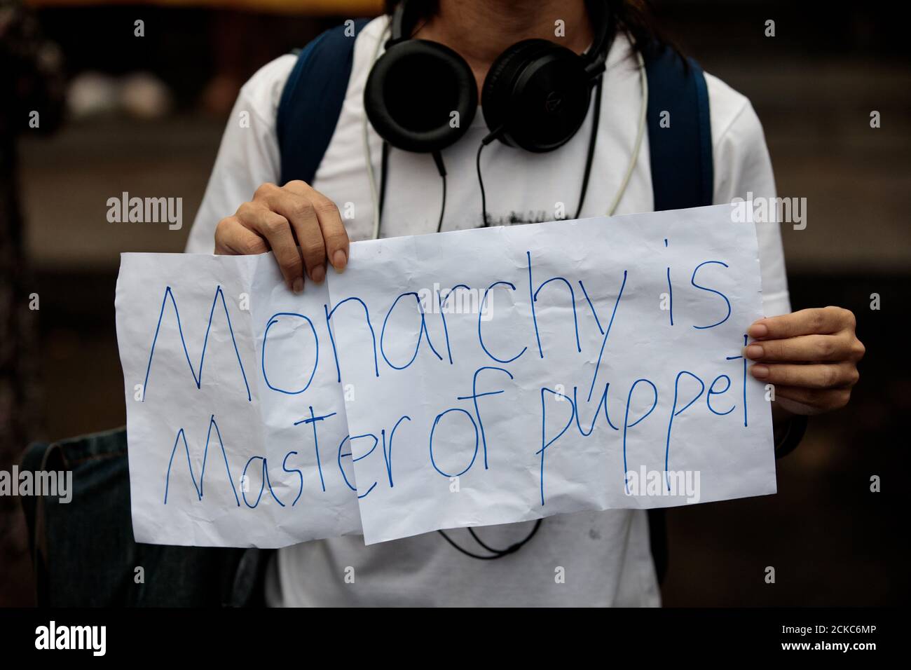 Des étudiants et des manifestants pro-démocratie ont organisé un rassemblement contre le gouvernement à l'université Kasetsart de Bangkok, en Thaïlande, le 24 juillet 2020 (photo - Jack Taylor) Banque D'Images