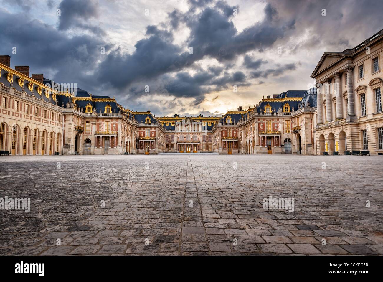 Cour d'honneur du château de Versailles, Paris France Banque D'Images
