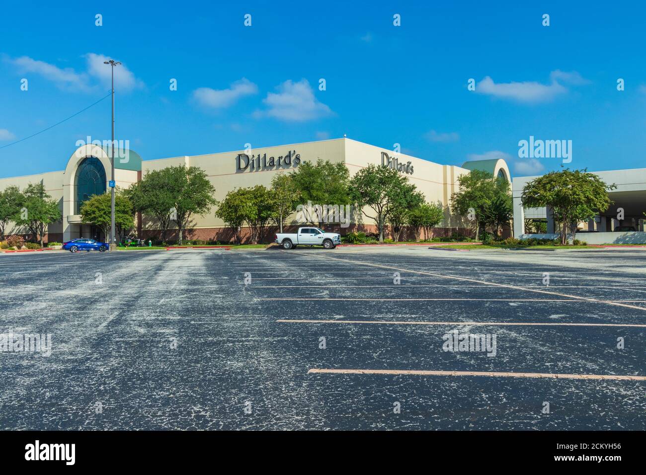 Grands magasins du centre commercial Woodlands Mall, dans les Woodlands, Texas. Banque D'Images