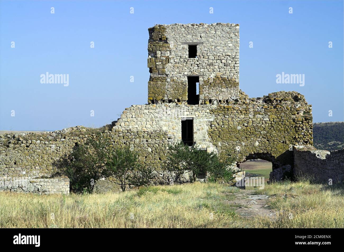 Roumanie, Château d'Enisala (Heracleea) - ruines d'un château médiéval. Rumänien, Château d'Enisala (Heracleea) - Ruinen einer mittelalterlichen Burg. 中世紀城堡的廢墟 Banque D'Images
