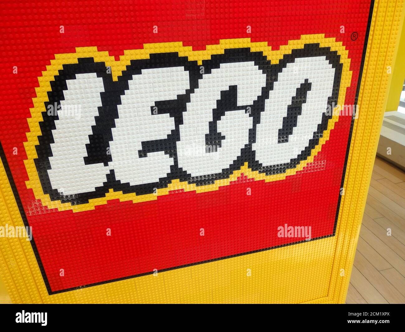 Le logo Lego fabriqué par lego. Banque D'Images