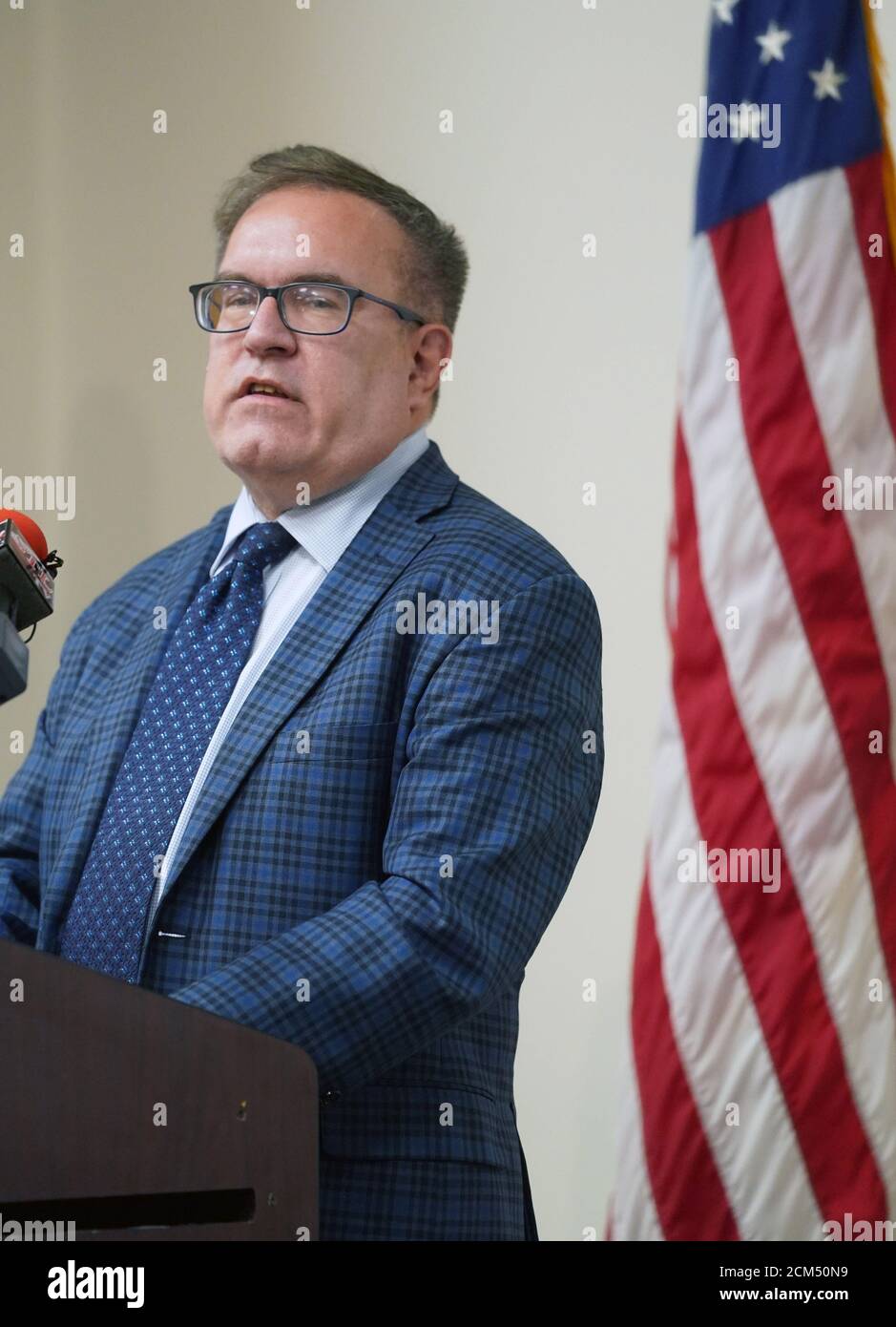 St. Louis, États-Unis. 16 septembre 2020. Andrew Wheeler, administrateur de l'EPA, fait ses remarques lors des cérémonies célébrant l'achèvement du nettoyage du superfund de l'ancien site de carter Carbureau à St. Louis le mercredi 16 septembre 2020. Crédit : UPI/Alay Live News Banque D'Images