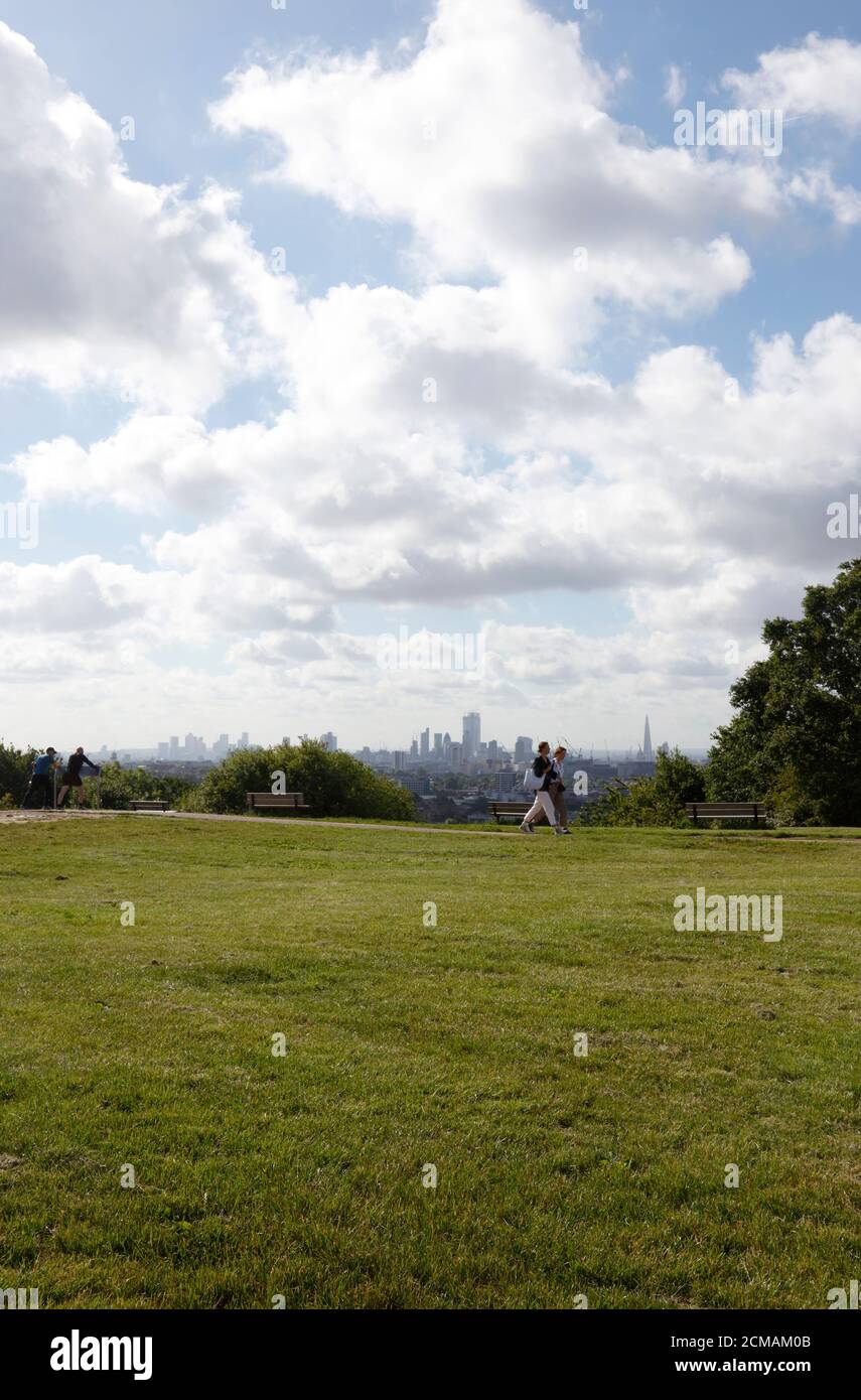 Horizon du centre de Londres depuis Parliament Hill, Hampstead Heath, Londres, Royaume-Uni Banque D'Images