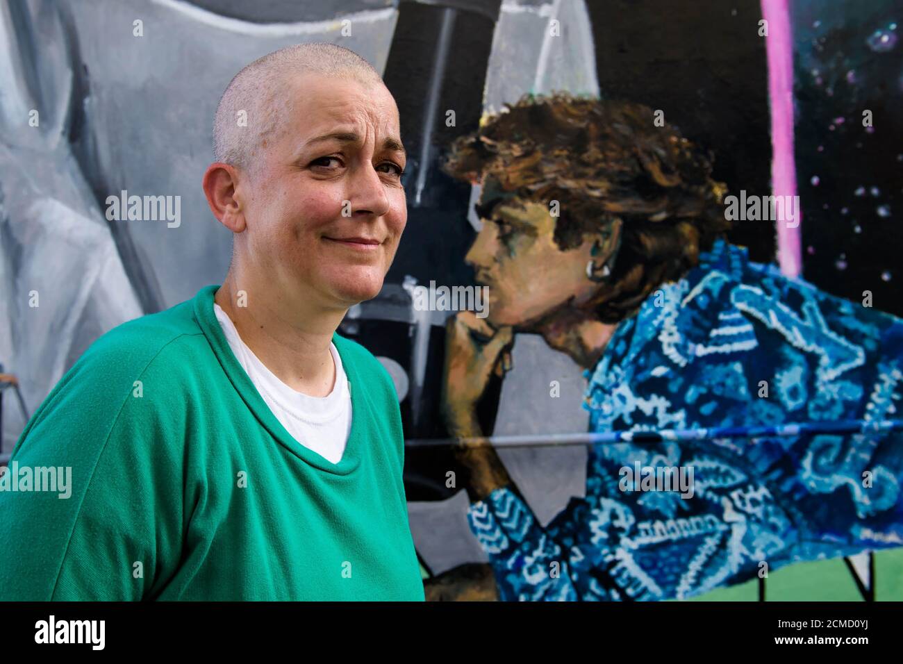 Dawn Mellor, artiste londonienne, dévoile une fresque célébrant la vie de George Michael dans le cadre de la première BIENNALE DE BRANT, présentée par Brent 2020, London Borough of Culture et qui se déroule dans les espaces publics à travers le Borough du 19 septembre ??? 13 décembre 2020, Londres. Banque D'Images