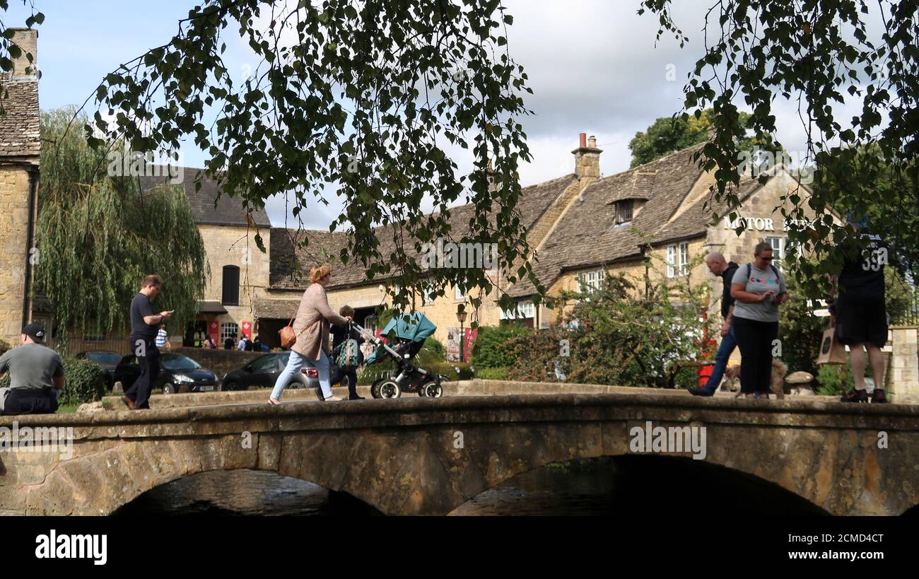 Bourton sur le village de l'eau Cotswolds Royaume-Uni Banque D'Images