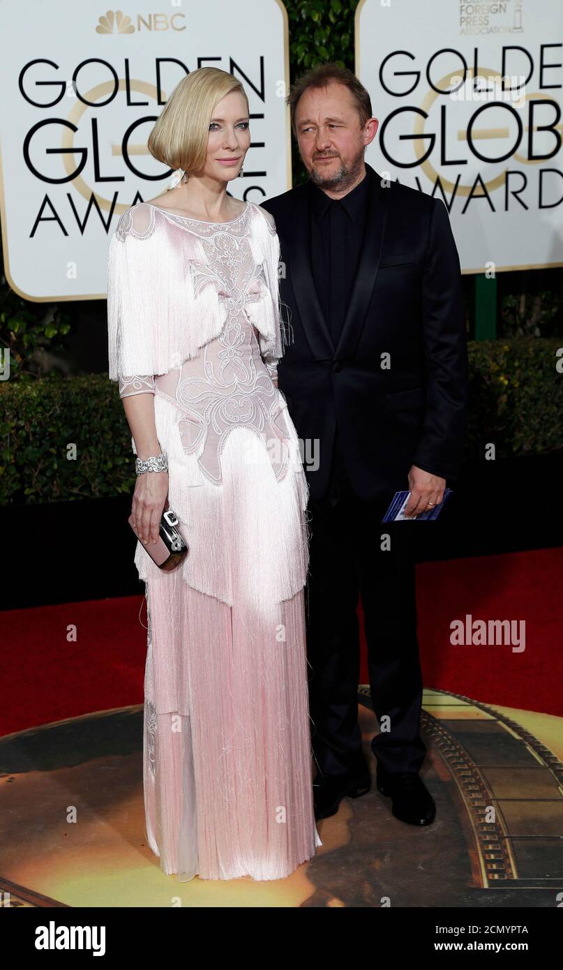 L'actrice Cate Blanchett et son mari Andrew Upton arrivent au 73e Golden Globe Awards à Beverly Hills, en Californie, le 10 janvier 2016. REUTERS/Mario Anzuoni Banque D'Images