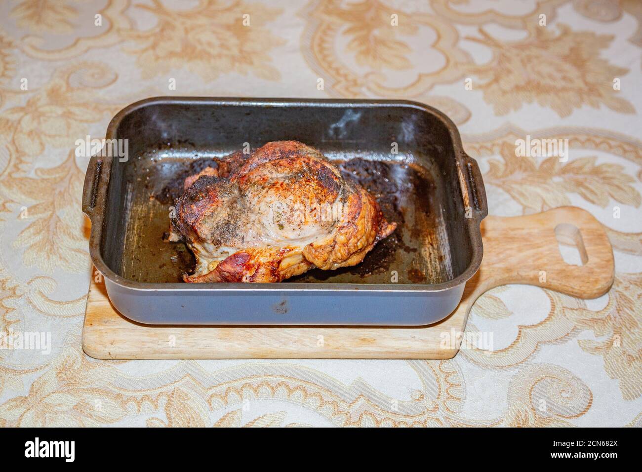 Jambon de porc juteux sur la table Banque D'Images