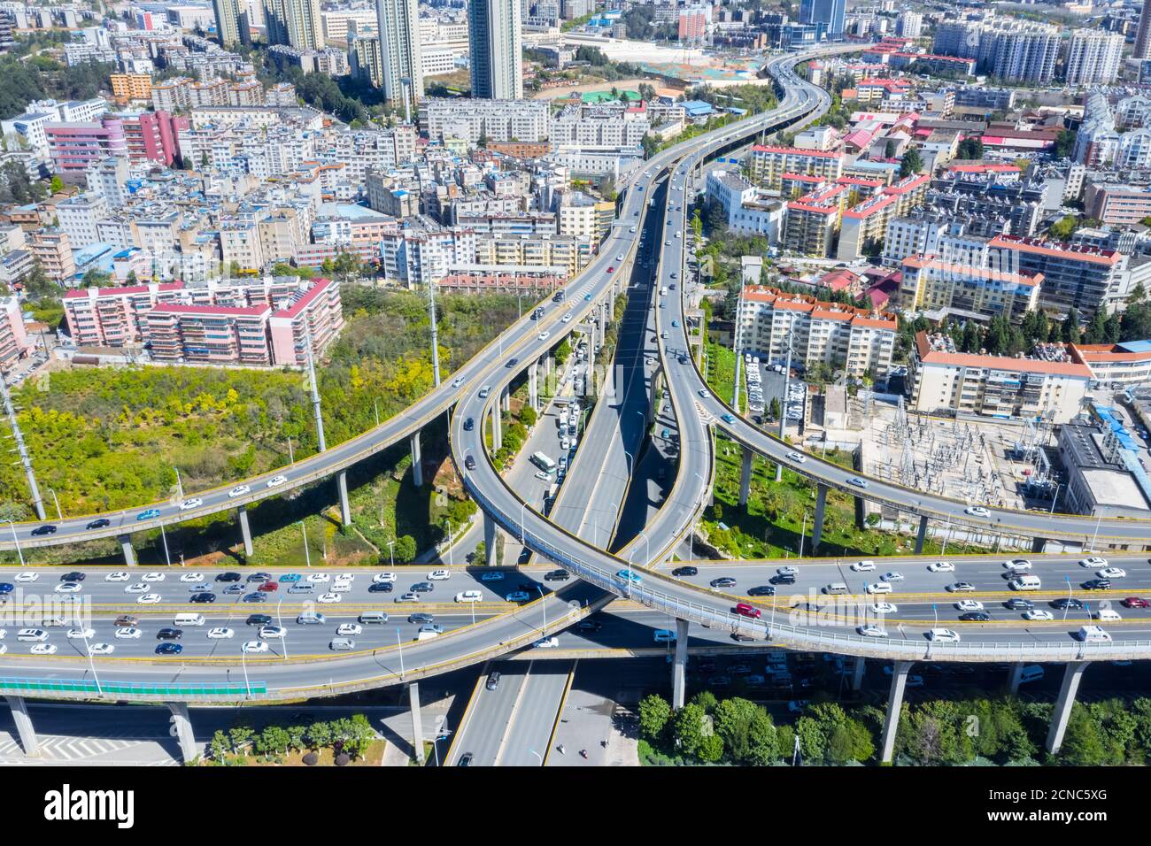 viaduc urbain et passage de passage Banque D'Images