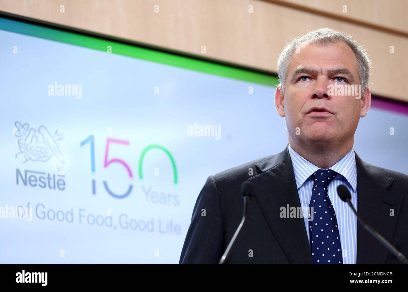 Robin Tickle Nestle Head of Corporate Media Relations addresses a news  conference at the world food giant in Vevey, Switzerland, October 20, 2016.  REUTERS/Denis Balibouse Photo Stock - Alamy