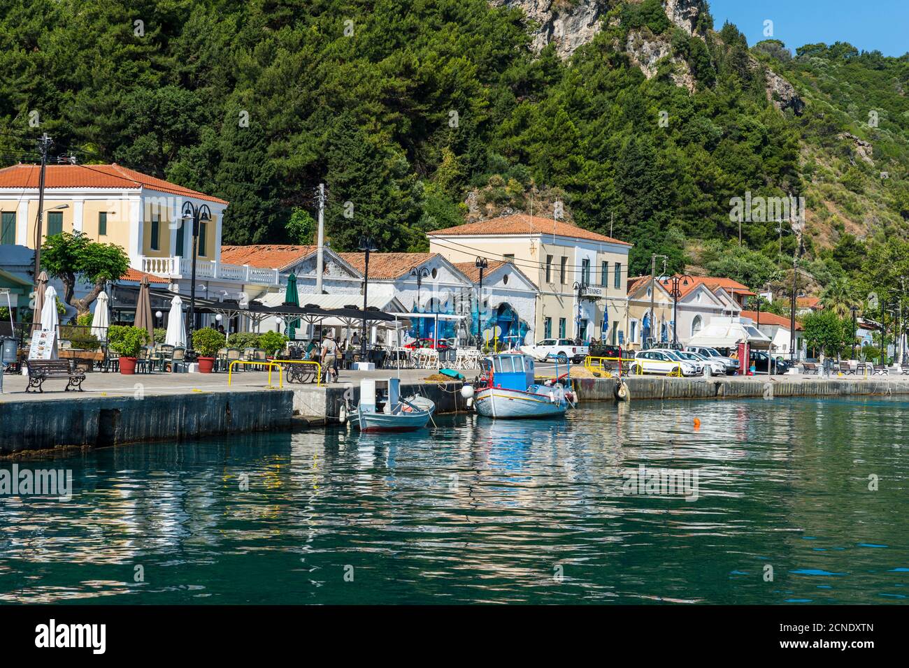 Le port de Karlovasi, Samos, les îles grecques, la Grèce, l'Europe Banque D'Images