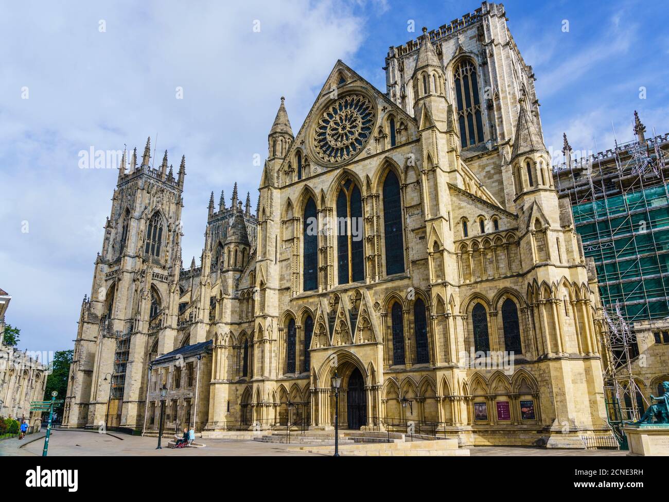 York Minster, l'une des plus grandes cathédrales médiévales d'Europe, York, North Yorkshire, Angleterre, Royaume-Uni, Europe Banque D'Images
