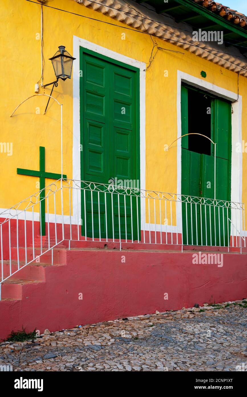24 août 2019 : façades de maisons colorées. Trinité-et-Cuba Banque D'Images