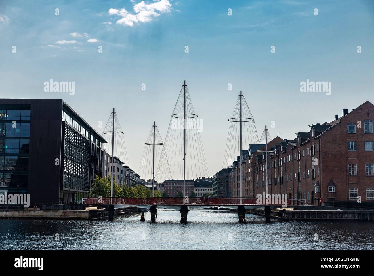 Vue de face du pont du cercle (Cirkelbroen) à Christianshavn, Copenhague, Danemark Banque D'Images