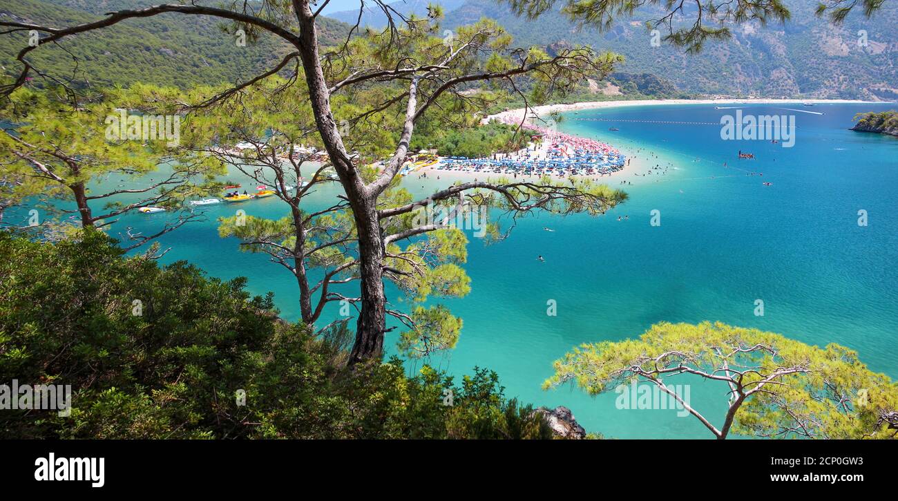 La lagune bleue à Oludeniz, Fethiye, Turquie Banque D'Images