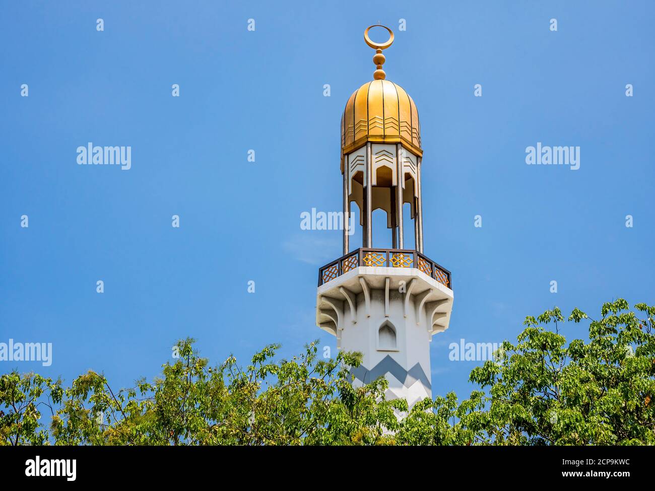 Le minaret du Centre de la religion islamique à Malé, République des Maldives Banque D'Images
