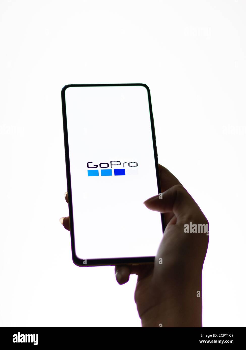 Assam, inde - 12 septembre 2020 : logo GoPro sur l'écran du téléphone. Banque D'Images