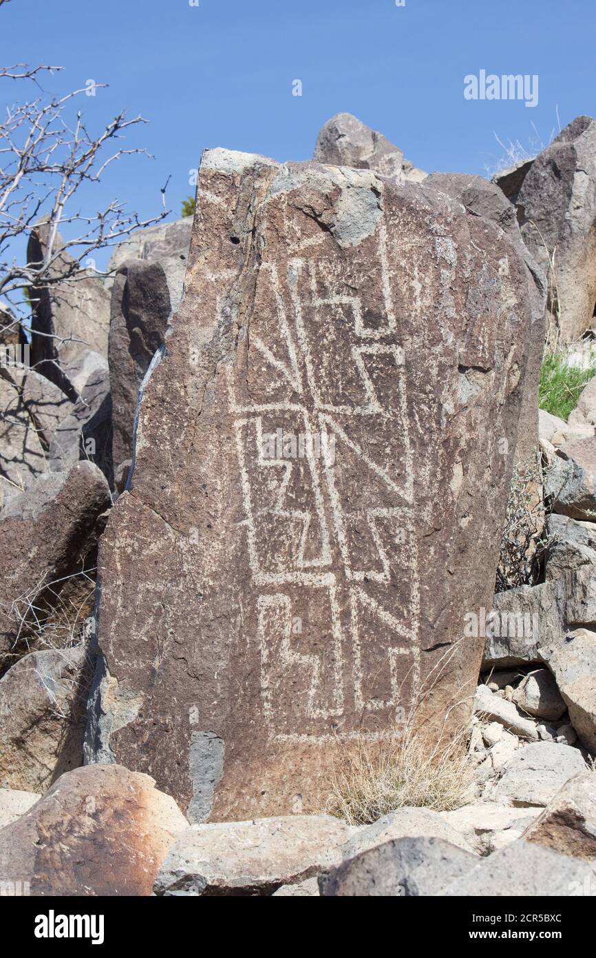 Site de Petroglyph de Three Rivers au Nouveau-Mexique, l'art rupestre préhistorique Jornada Mogollon Banque D'Images