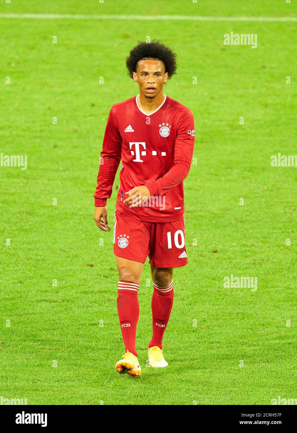 Football Munich - Schalke, Munich 18 septembre 2020. Leroy SANE, FCB 10 FC BAYERN MUENCHEN - FC SCHALKE 04 8-0 - les RÈGLEMENTS DFL INTERDISENT TOUTE UTILISATION DE PHOTOGRAPHIES comme SÉQUENCES D'IMAGES et/ou QUASI-VIDÉO - 1.German Soccer League , Munich, 18 septembre 2020. Saison 2020/2021, match 01, FCB, München, Munich © Peter Schatz / Alay Live News Banque D'Images