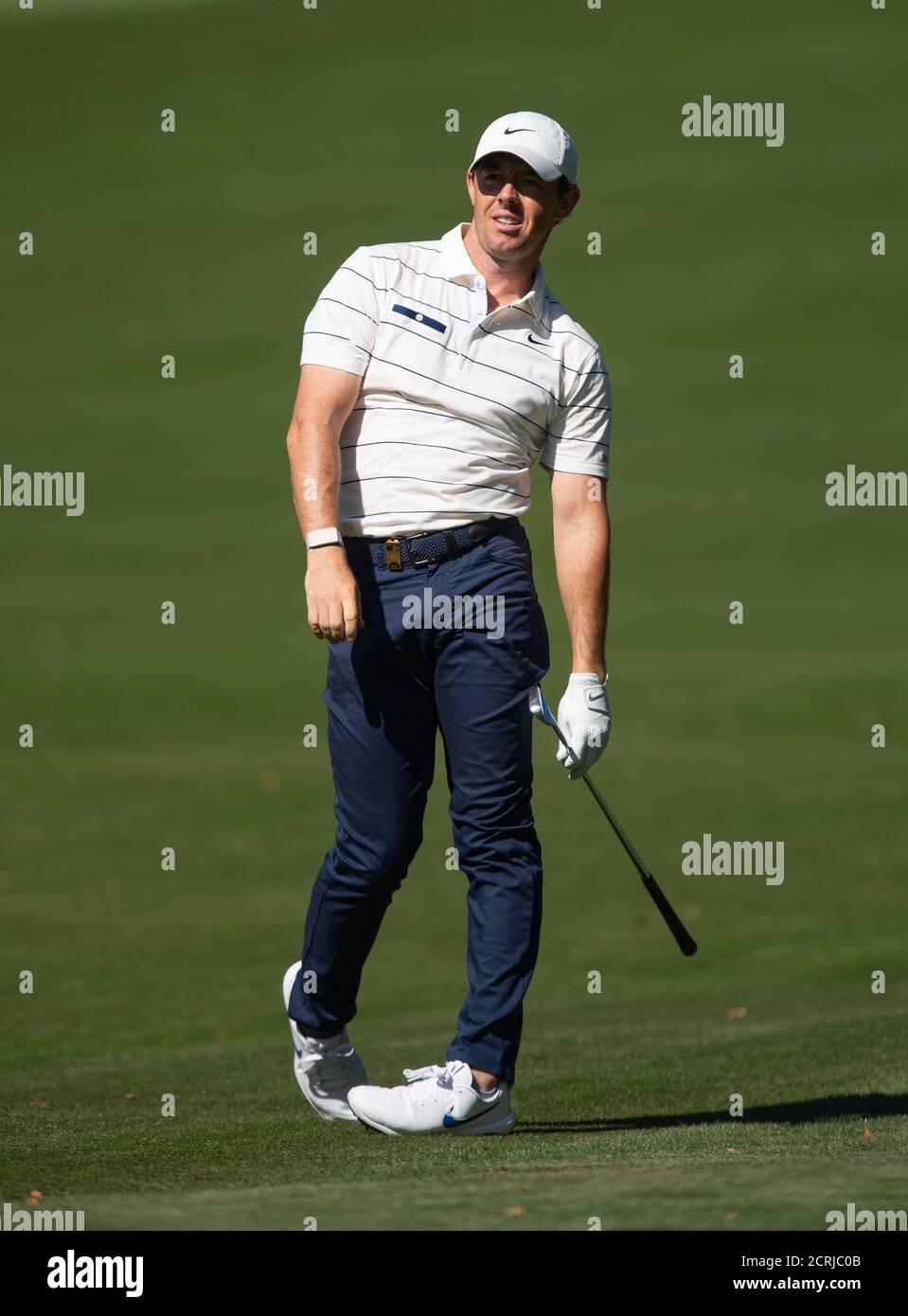 Rory McIlroy pendant la deuxième journée du championnat BMW PGA au club de golf de Wentworth, Surrey. CRÉDIT PHOTO : © MARK PAIN / PHOTO DE STOCK D'ALAMY Banque D'Images