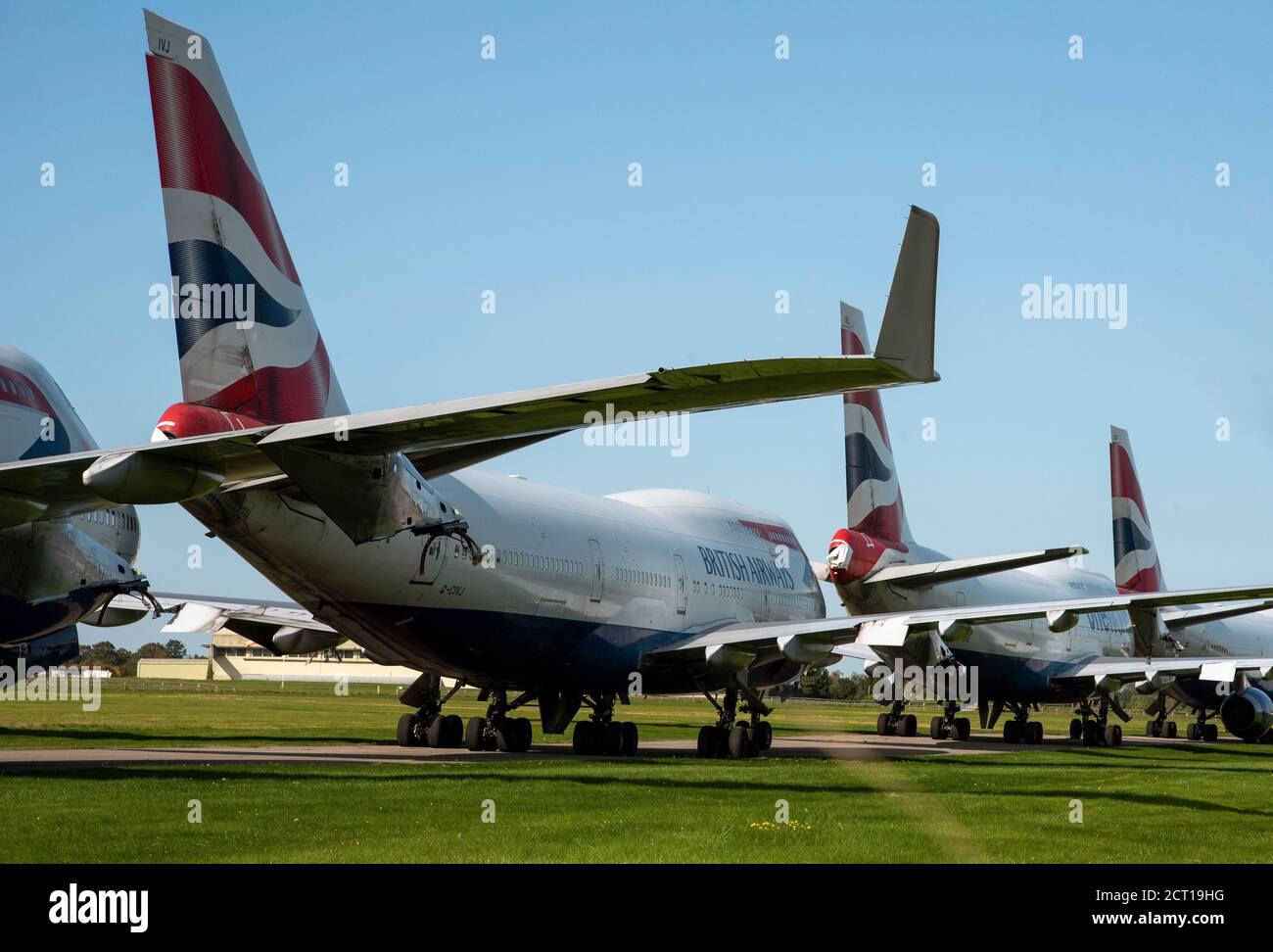 Kemble, Gloucestershire, Angleterre, Royaume-Uni. 2020. British Airways 747 s'aligne pour le démontage à l'aéroport de Cotswold en raison de l'épidémie de Covid. Banque D'Images