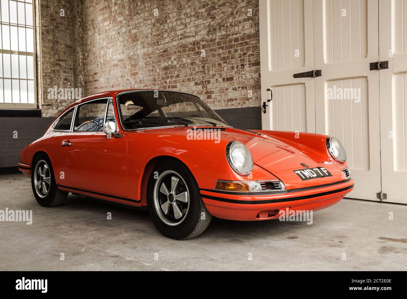 Une voiture de compétition Porsche 911 t/r ex exposée à Le Bicester Heritage Sunday Scramble Banque D'Images