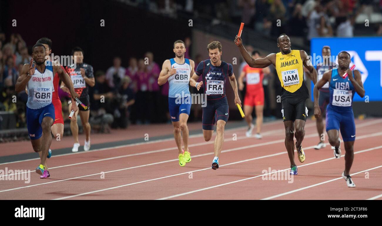 Le boulon Usain se relève blessé dans le relais Mens 4 x 100m. Championnats du monde d'athlétisme - Londres 2017. Pic : © Mark pain / Alamy Banque D'Images