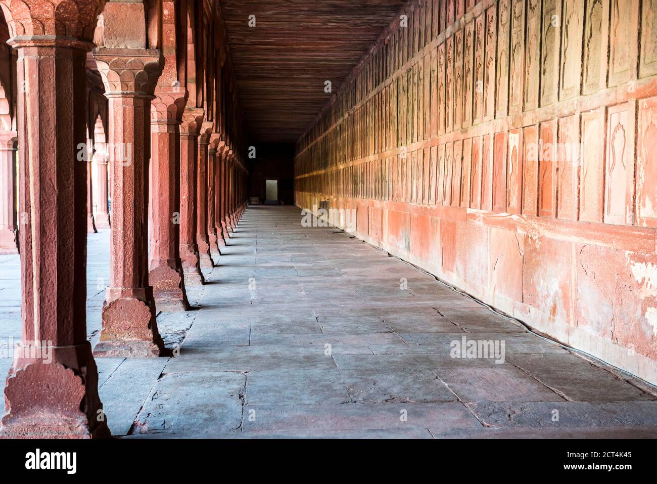Grande porte (Darwaza-i rauza), principale extrance au Taj Mahal, Agra, Uttar Pradesh, Inde Banque D'Images