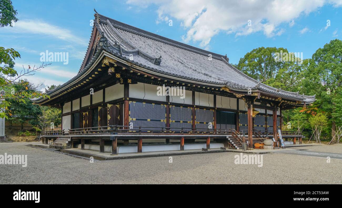 Temple Ninna-ji, Kondo (salle principale), Kyoto, Japon Banque D'Images