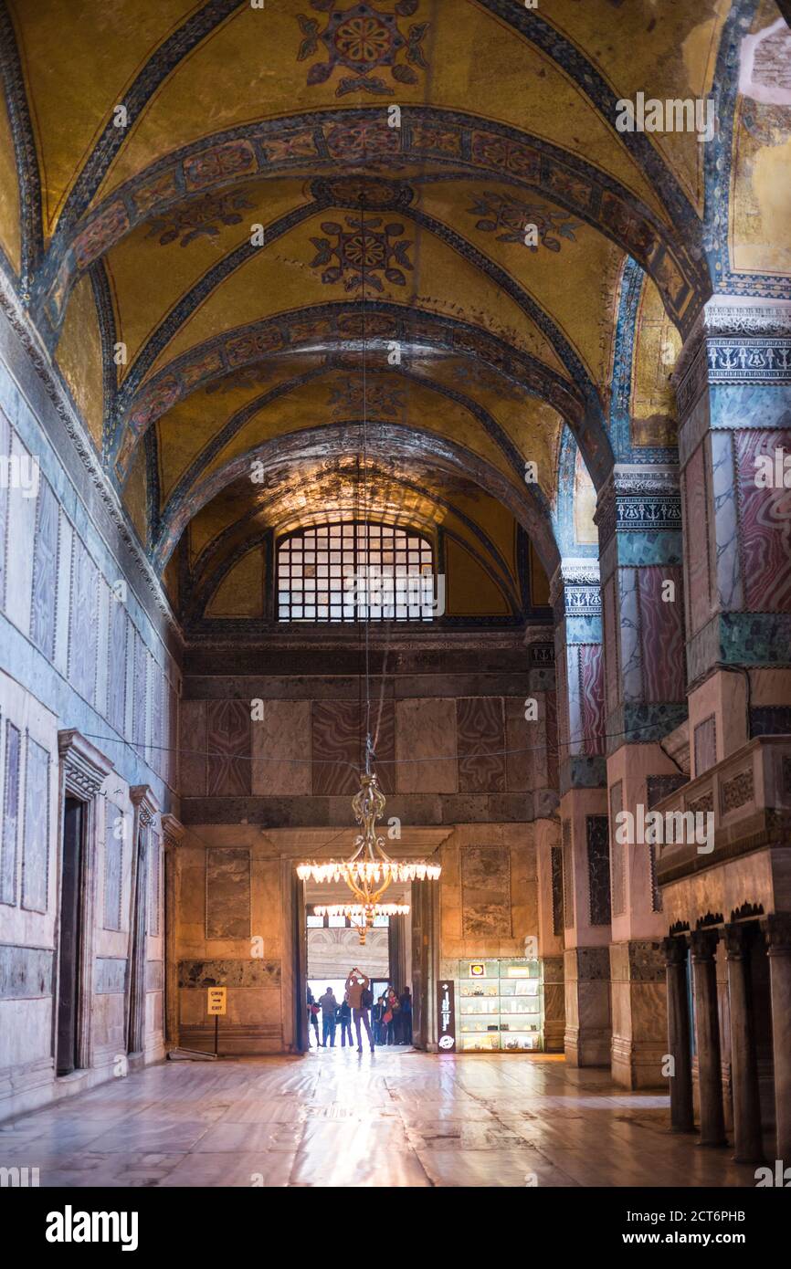 A l'intérieur de Sainte-Sophie, qui a été une église, une mosquée et est maintenant un musée, Istanbul, Turquie, Europe de l'est Banque D'Images