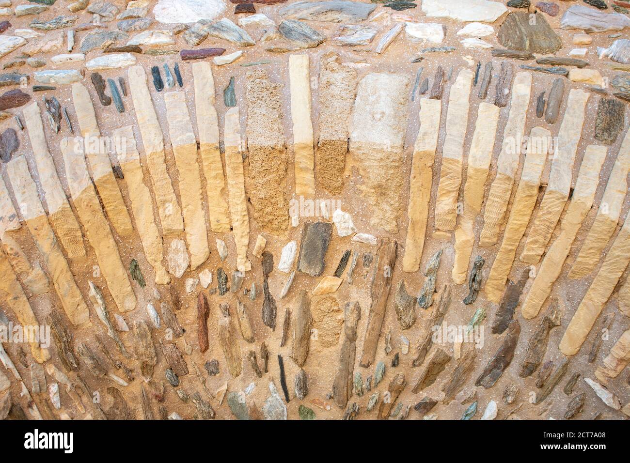 Texture d'un mur de pierre. Vieux château mur de pierre texture arrière-plan. Brique et texture murale. Vieux mur grec du château. Banque D'Images