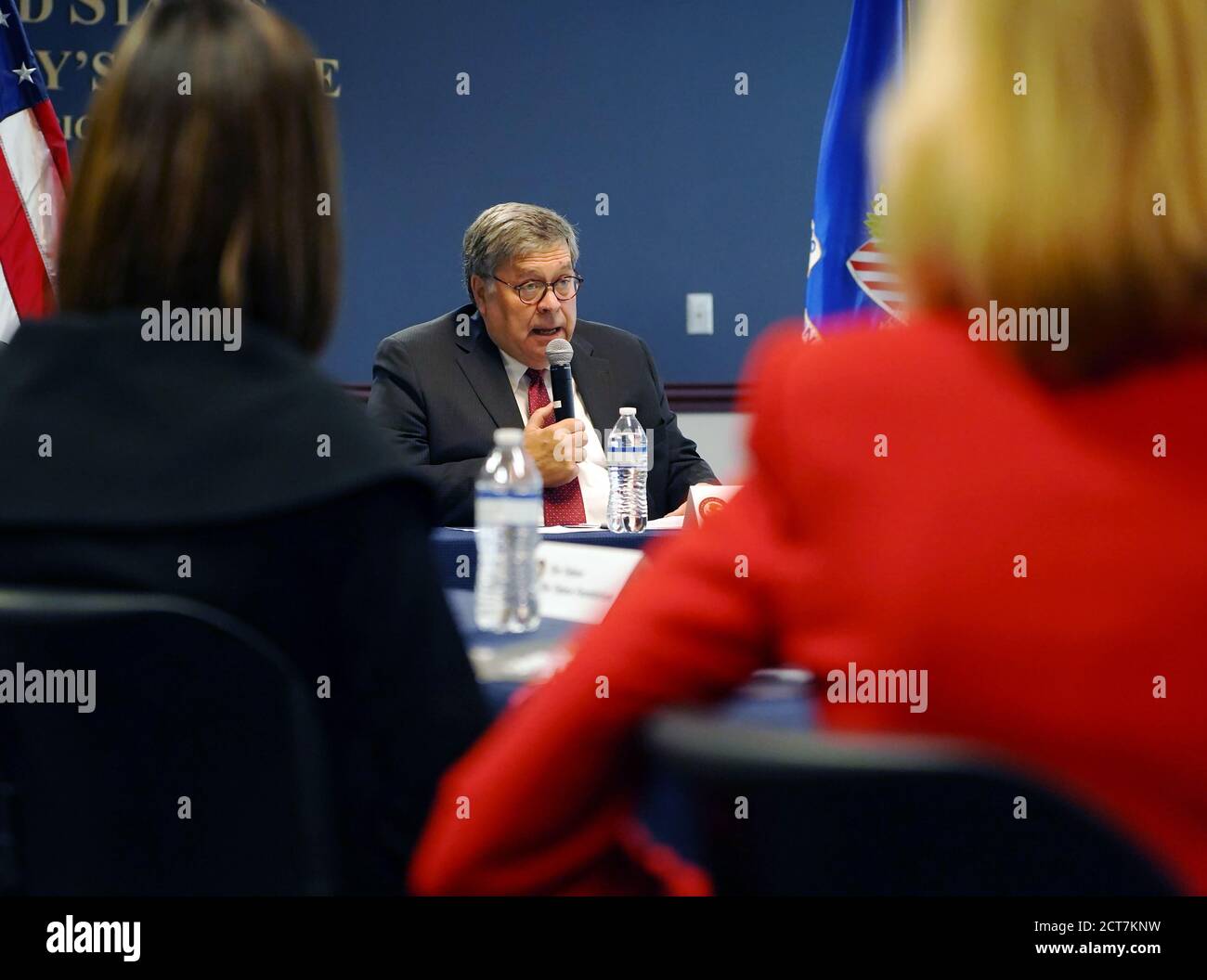 Atlanta, États-Unis. 21 septembre 2020. Le procureur général William Barr s'exprime lors d'une discussion en groupe avec des fonctionnaires fédéraux et des porteurs de parts au sujet de la lutte contre la traite des êtres humains à Atlanta, le lundi 21 septembre 2020. Photo de Tami Chappell/UPI crédit: UPI/Alay Live News Banque D'Images