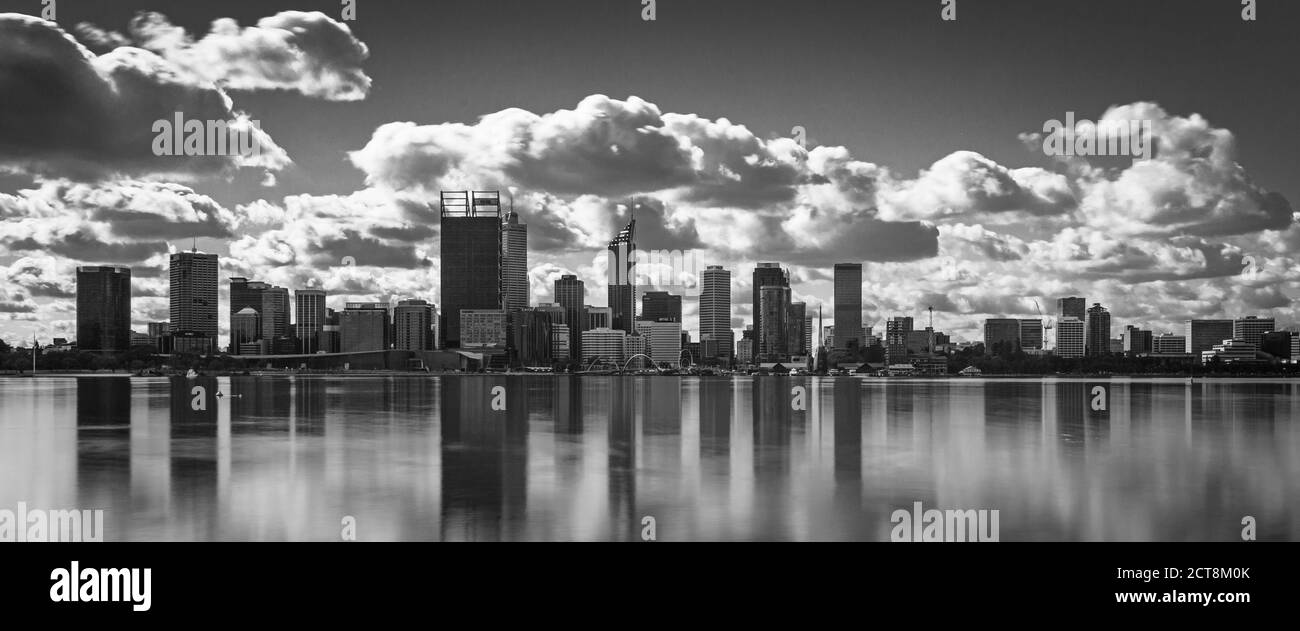 Perth City Skyline, Australie occidentale Banque D'Images
