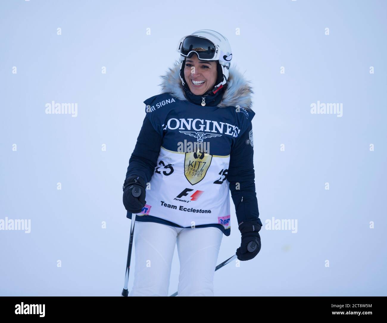 Fabiana Ecclestone (épouse de Bernie) participe à la course de ski de la Charité “Kitz Trophy” à Kitzbuhel, en Autriche. Photo : © Mark pain / Alamy Banque D'Images