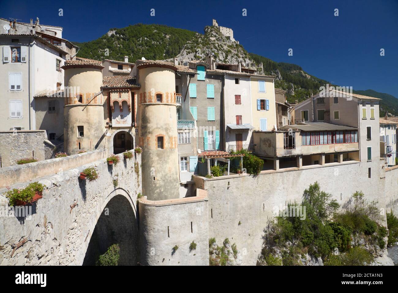 France, Alpes de Haute-Provence, Porte Royale à Entrevaux Banque D'Images