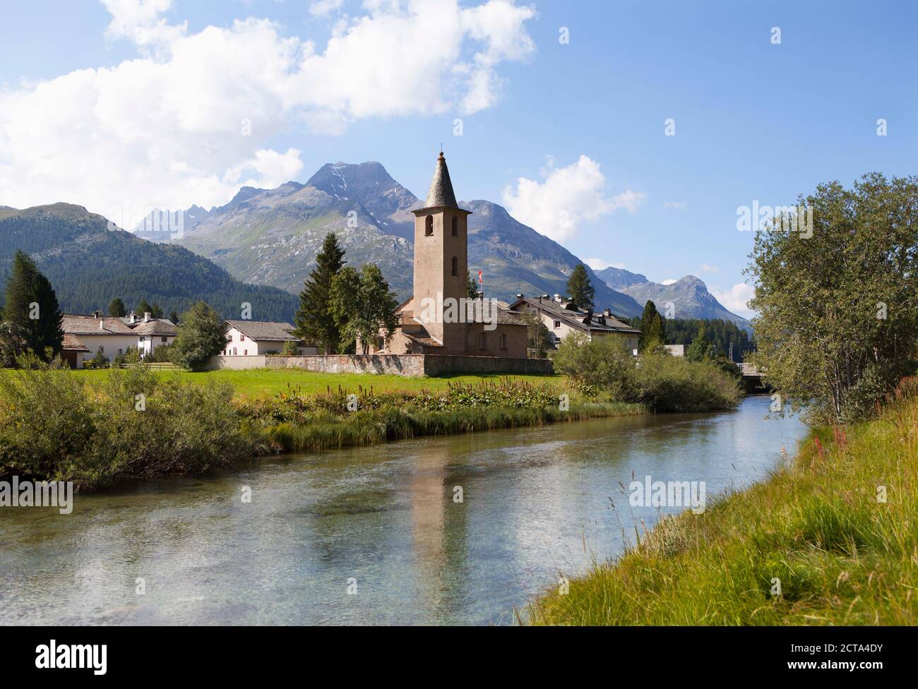 La Suisse, la région de l'Engadine Sils, sur la rivière Inn Banque D'Images