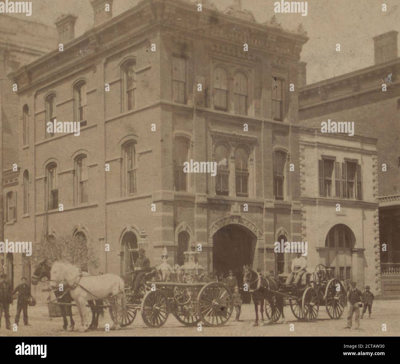 Vue sur les moteurs d'incendie et les échelles., New York (État), Troy (N.Y Banque D'Images