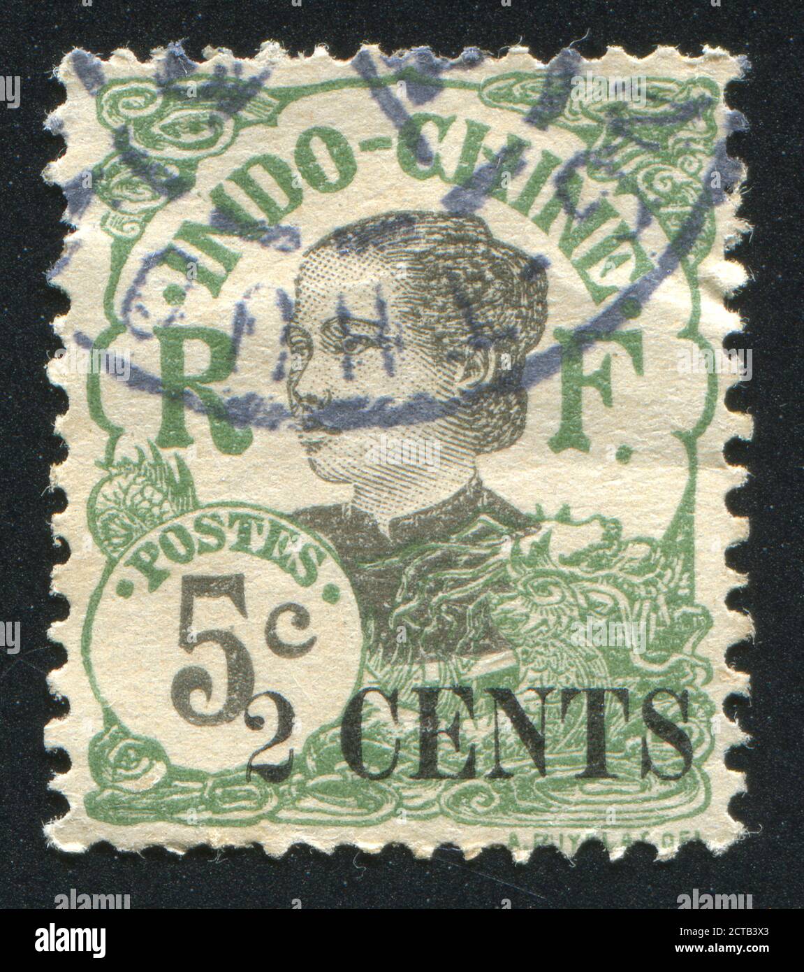 INDO-CHINE - VERS 1907: Timbre imprimé par Indo-chine, montre Annamite Girl, vers 1907 Banque D'Images