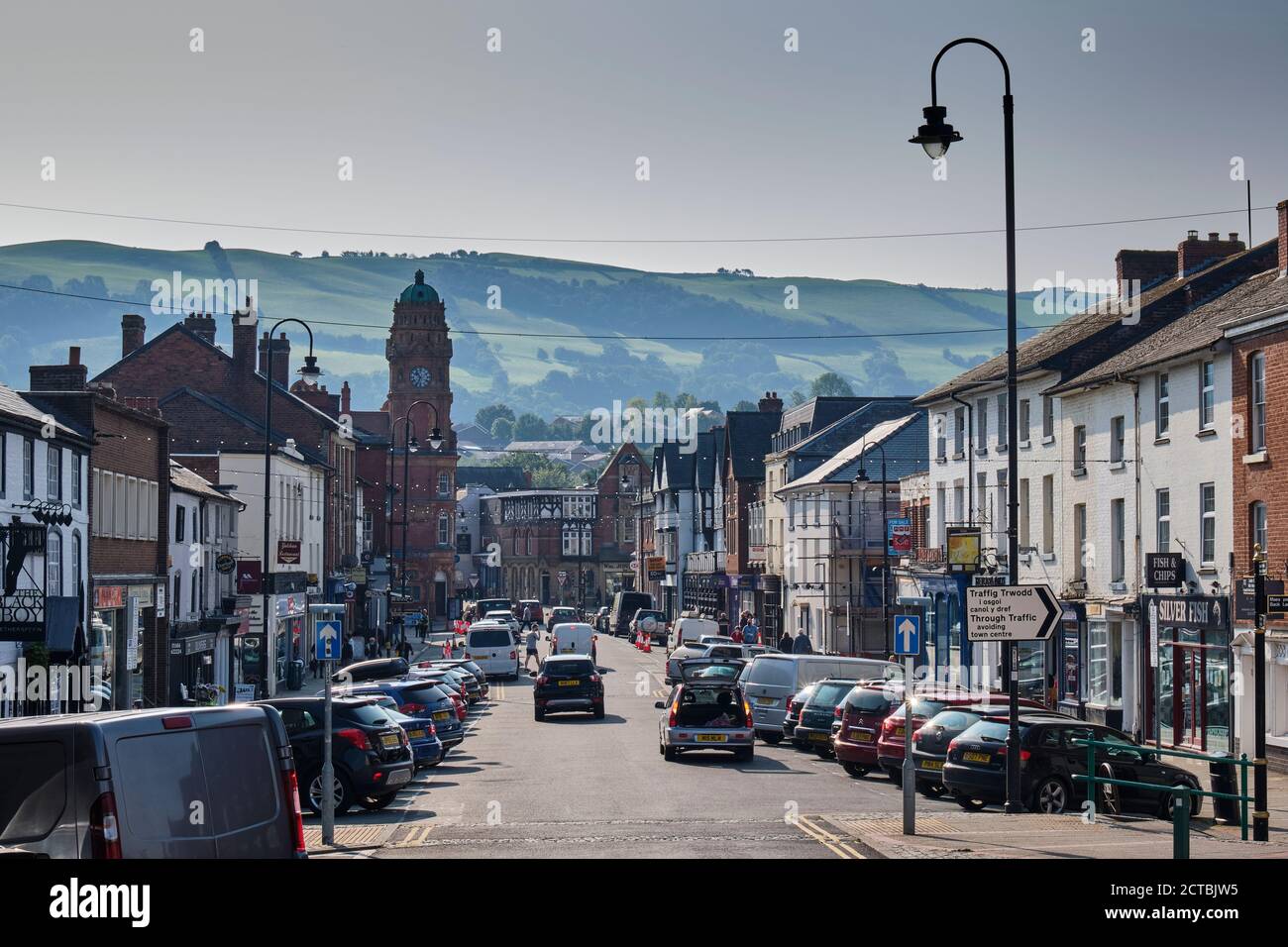 Broad Street, centre-ville de Newtown, Powys, pays de Galles Banque D'Images