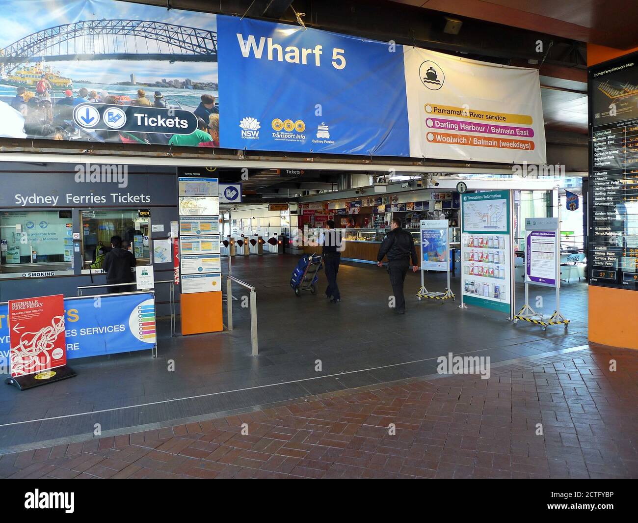 CIRCULAR QUAY FERRY WHARF ENTRÉE Banque D'Images