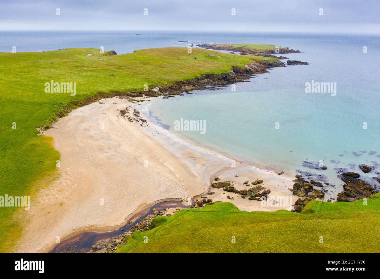 Vue sur Skaw Beach sur l'île d'Unst sur Shetland, Écosse, Royaume-Uni Banque D'Images