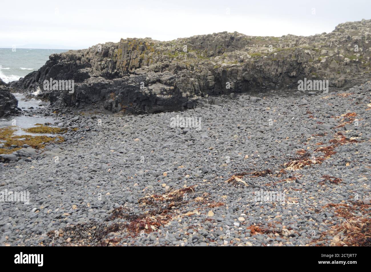 Imaginez les pèlerins médiévaux qui viennent à terre ici sur la côte sauvage à Earlsferry sur leur chemin vers la cathédrale St Andrews, après avoir traversé la première Banque D'Images