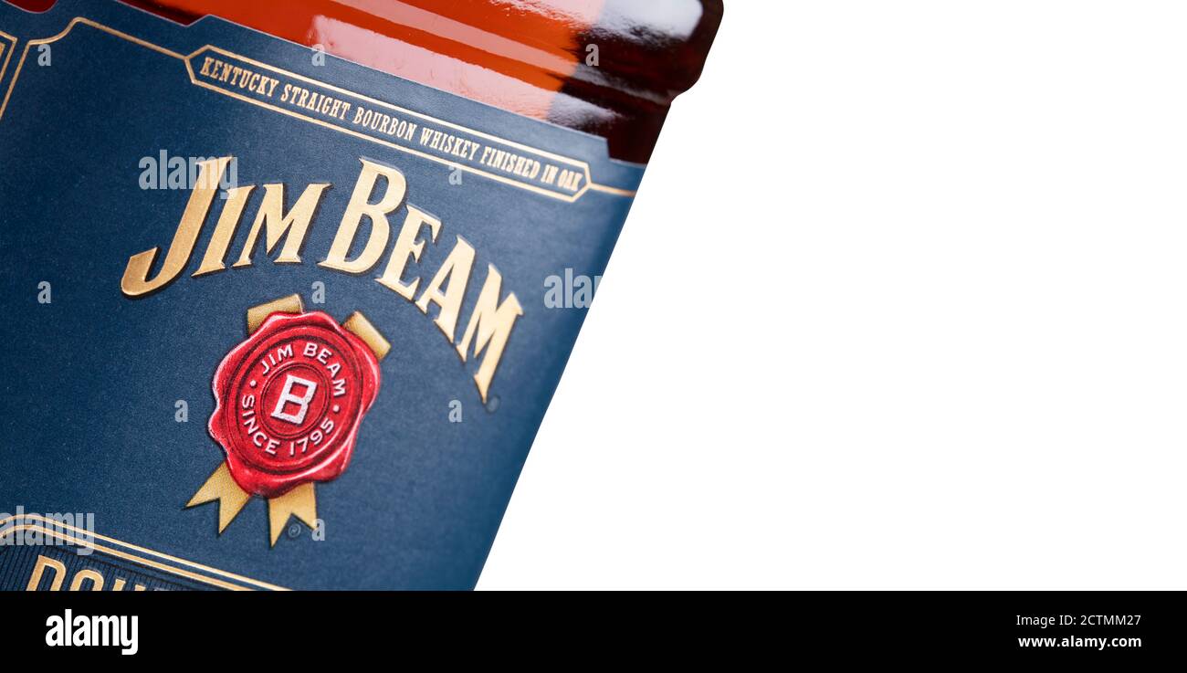 Guilin, Chine 8 mars 2020 le logo sur une bouteille de Jim Beam un Kentucky Straight Bourbon Whiskey Banque D'Images