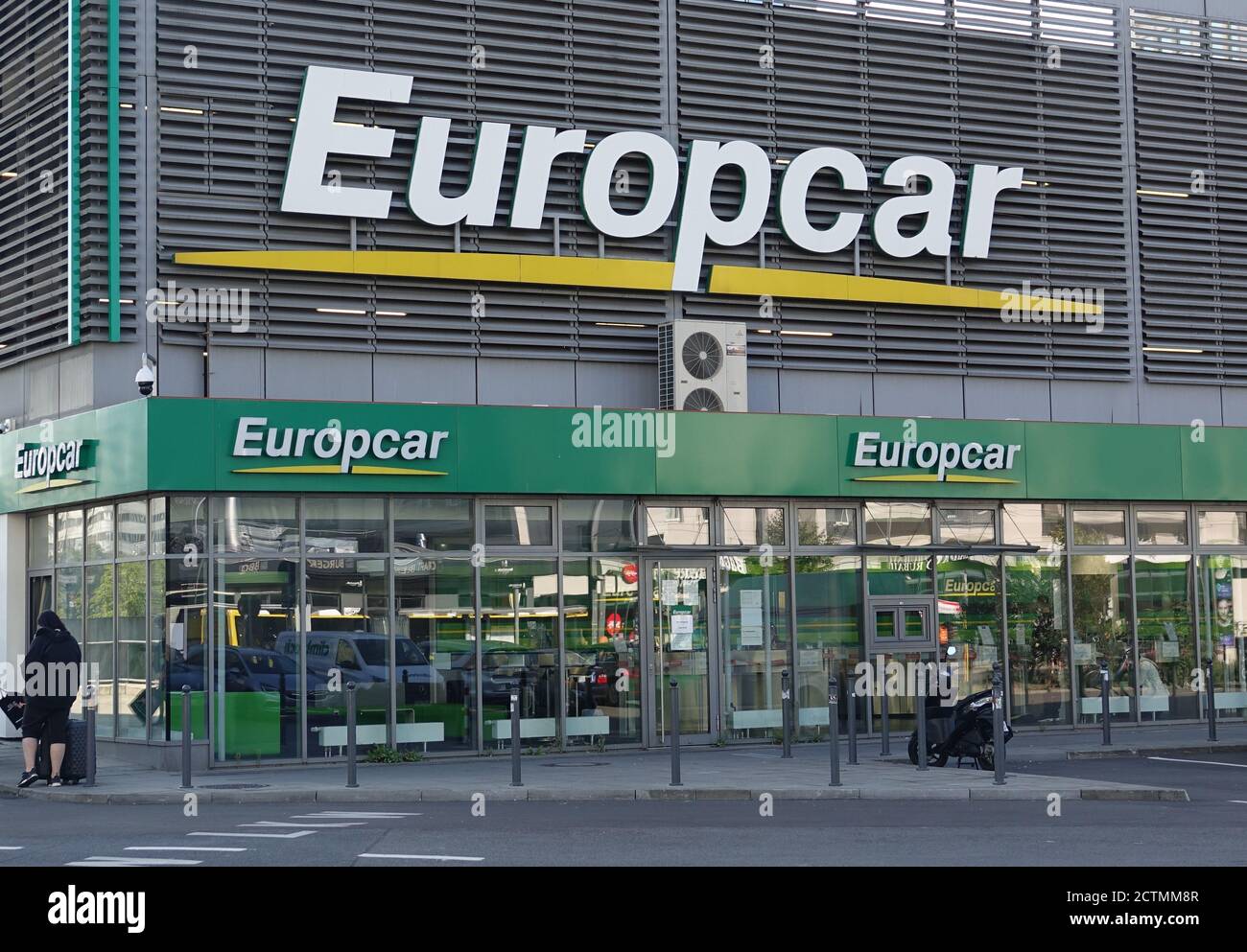 Berlin, Allemagne. 21 septembre 2020. La succursale de la société de location de voitures Europcar à Alexanderplatz. Crédit : Alexandra Schuler/dpa/Alay Live News Banque D'Images