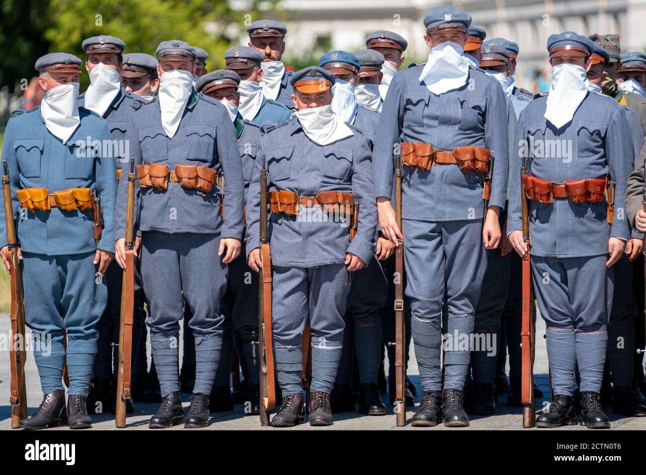 Le 15 août 2020, le secrétaire d'État Mike Pompeo a assisté à la cérémonie de relève de la garde au Palais présidentiel de Varsovie, en Pologne, dans le cadre d'une visite diplomatique. Banque D'Images Le 15 août 2020, le secrétaire d'État Mike Pompeo a assisté à la cérémonie de relève de la garde au Palais présidentiel de Varsovie, en Pologne, dans le cadre d'une visite diplomatique. Banque D'Images