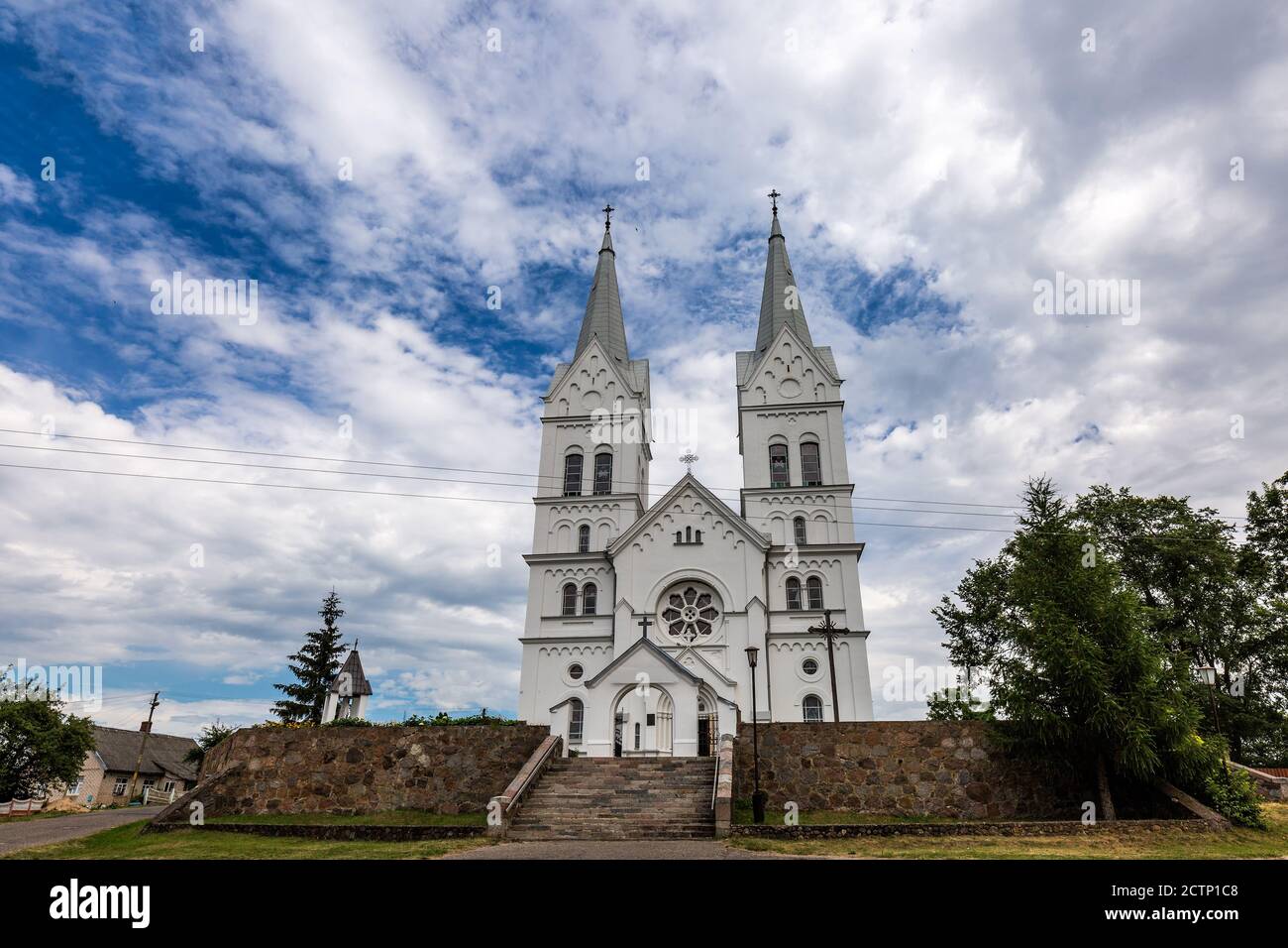 L'Église de la Divine Providence est une église catholique de la ville agricole de Slobodka Braslav, en Biélorussie. Un monument architectural dans la ne Banque D'Images