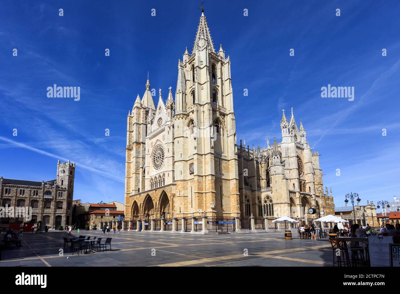 Cathédrale gothique. Sentier de Santiago. León. Espagne Banque D'Images