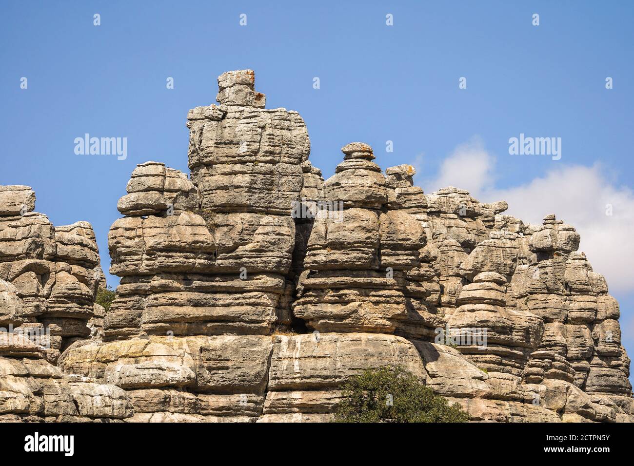 formations-rocheuses-calcaires-antequera-banque-de-photographies-et-d