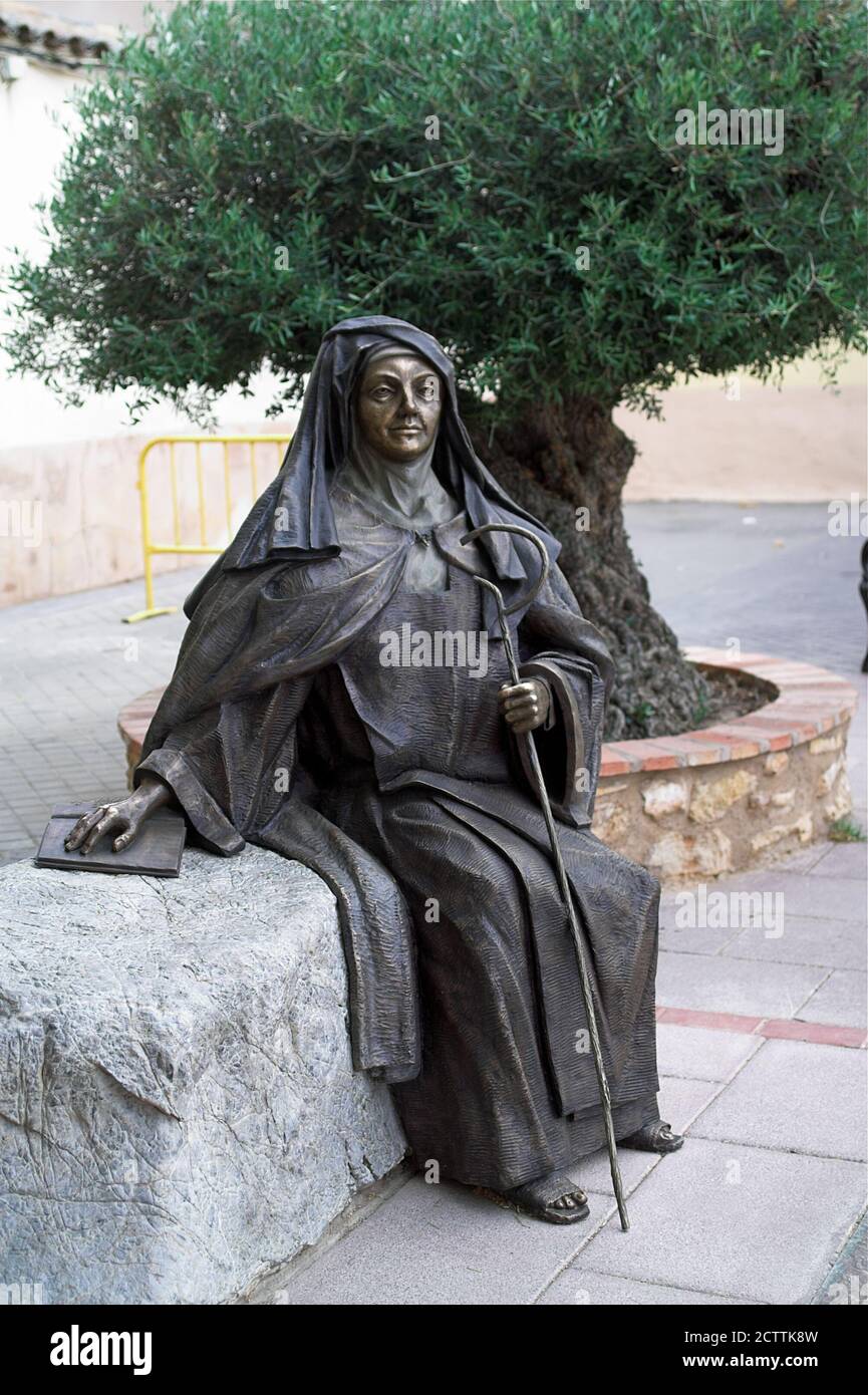 Malagón, España, Hiszpania, Espagne, Espagnol; Sculpture, statue de Sainte Thérèse de Jésus. Skulptur, Statue des hl. Teresa von Jésus. św. Teresy Banque D'Images