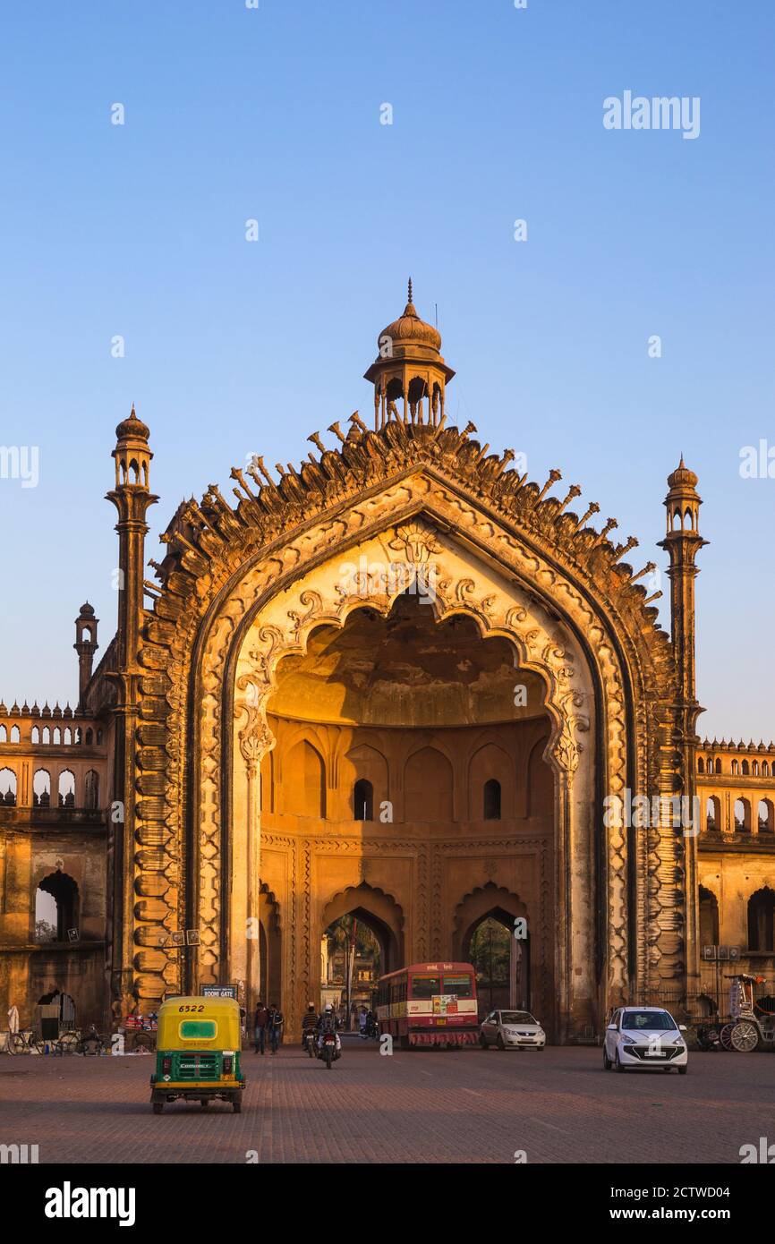 Inde, Uttar Pradesh, Lucknow, Rumi Darwaza Banque D'Images